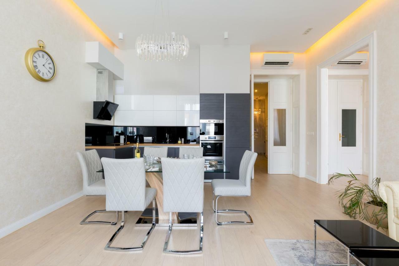 Grand Designer Dream Home In The Center W 3Br/3Bath 布达佩斯 外观 照片
